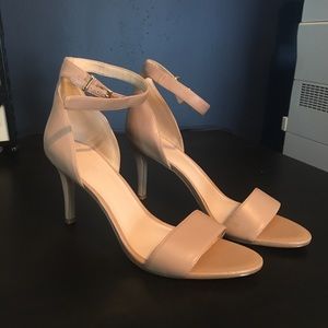 tan, size 10,  lightly used (very comfortable)